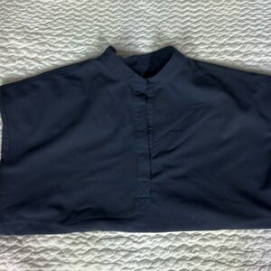 Figs charcoal small Rafael top.